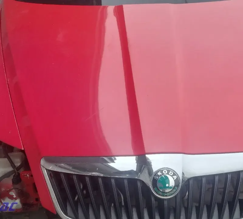 Škoda Oktavija, Hauba (2009-2013)