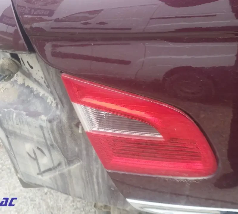 Škoda Superb, Štop Lampa, Unutrašnja, Desna (2009-2013)