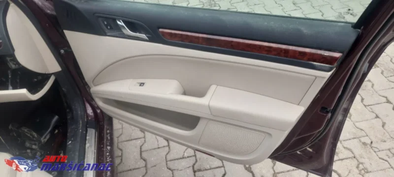 Škoda Superb, Vrata, Tapacir (2008-2015)